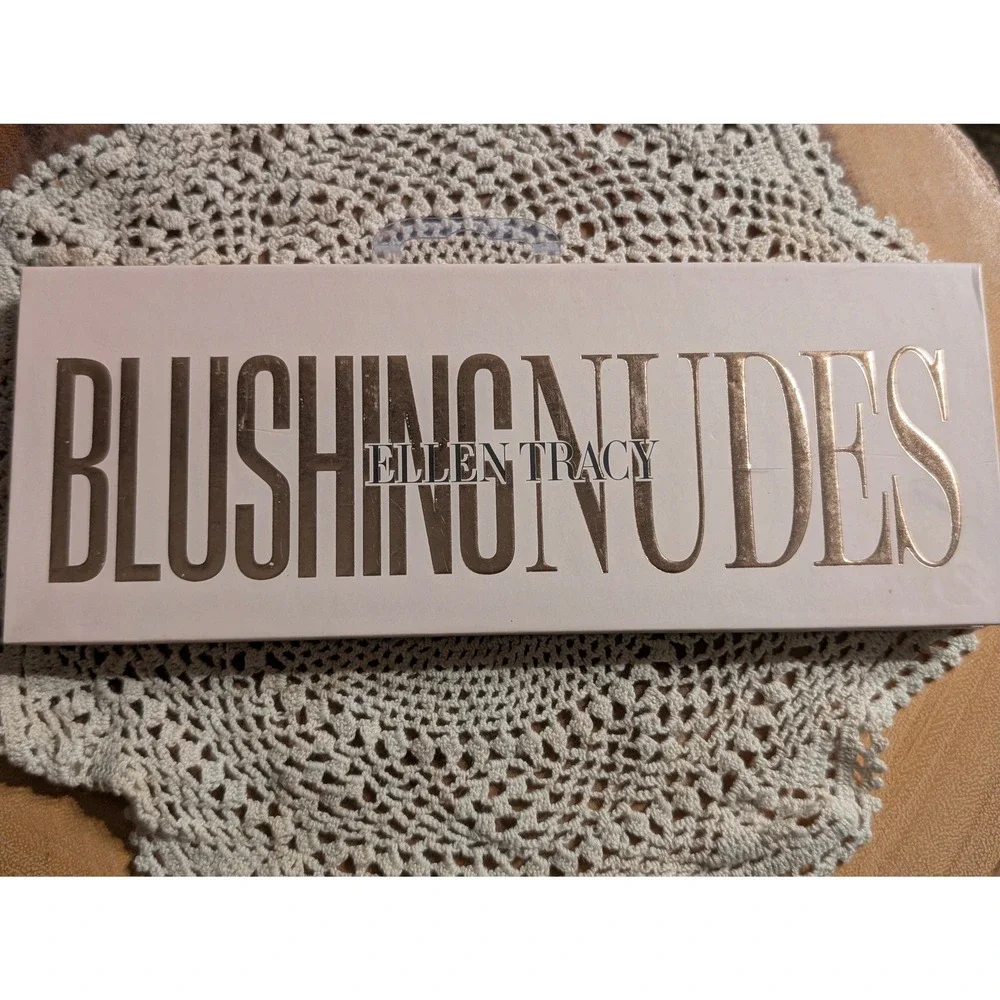 NEW Ellen Tracy Blushing Nudes Eyeshadow Face Palette 12 Shades Neutral Shimmer